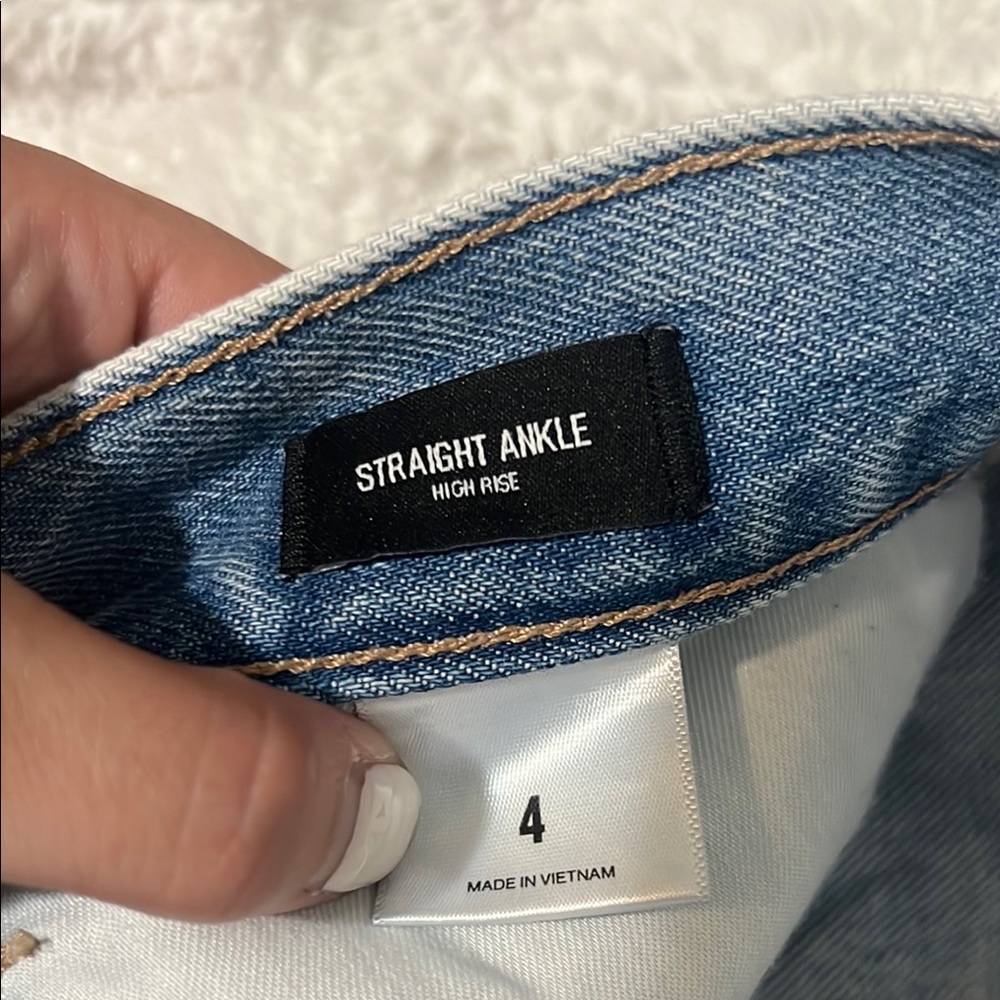 Express Blue High Rise Distressed Jeans - Picture 2 of 4